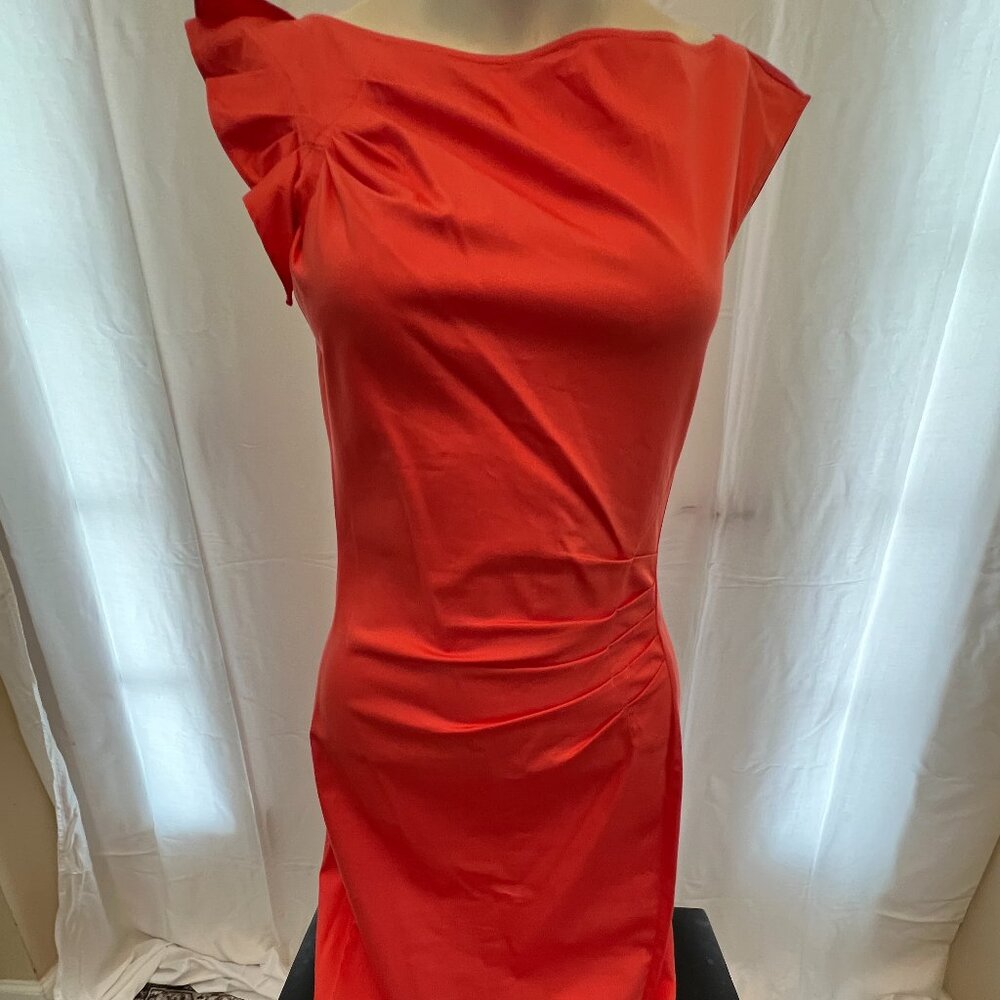Hugo Boss Dress Size 2 Ruched side